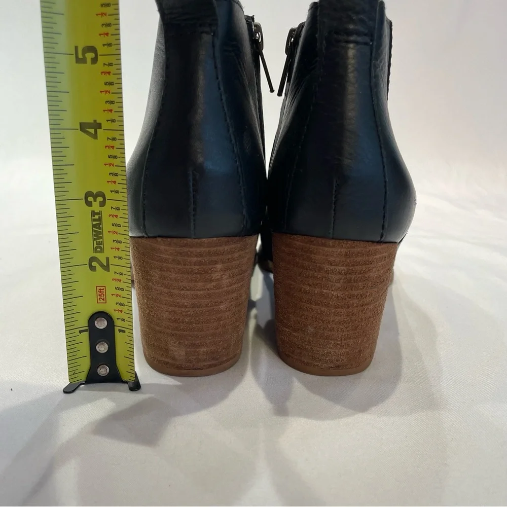 Madewell Womens Black Leather Ankle Boots‎ Side Zipper Wood Block Heel Size 7.5